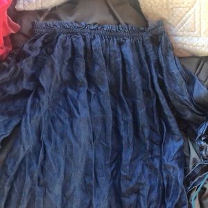 Strapless denim color shirt